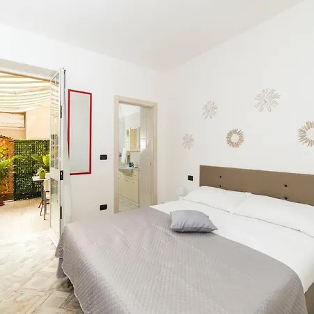 Guest house Bell'albenga 2*